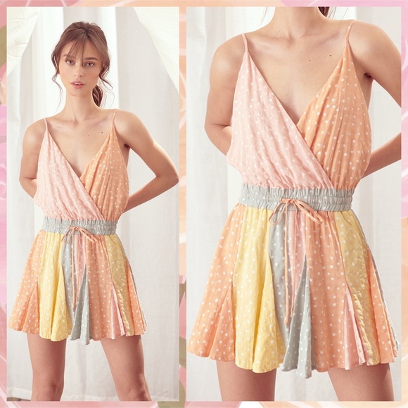 📌 STORIA Sexy Star Print Skort Romper Elasticized Waist Intricate Pleats V-Neck - Picture 7 of 12